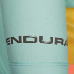 Endura WOMEN' S FS260-PRO S/S JERSEY Damen - Fahrradtrikot -Outdoor Ausrüstungs Geschäft 5637923887 e women s fs260pro ss jersey endura 24